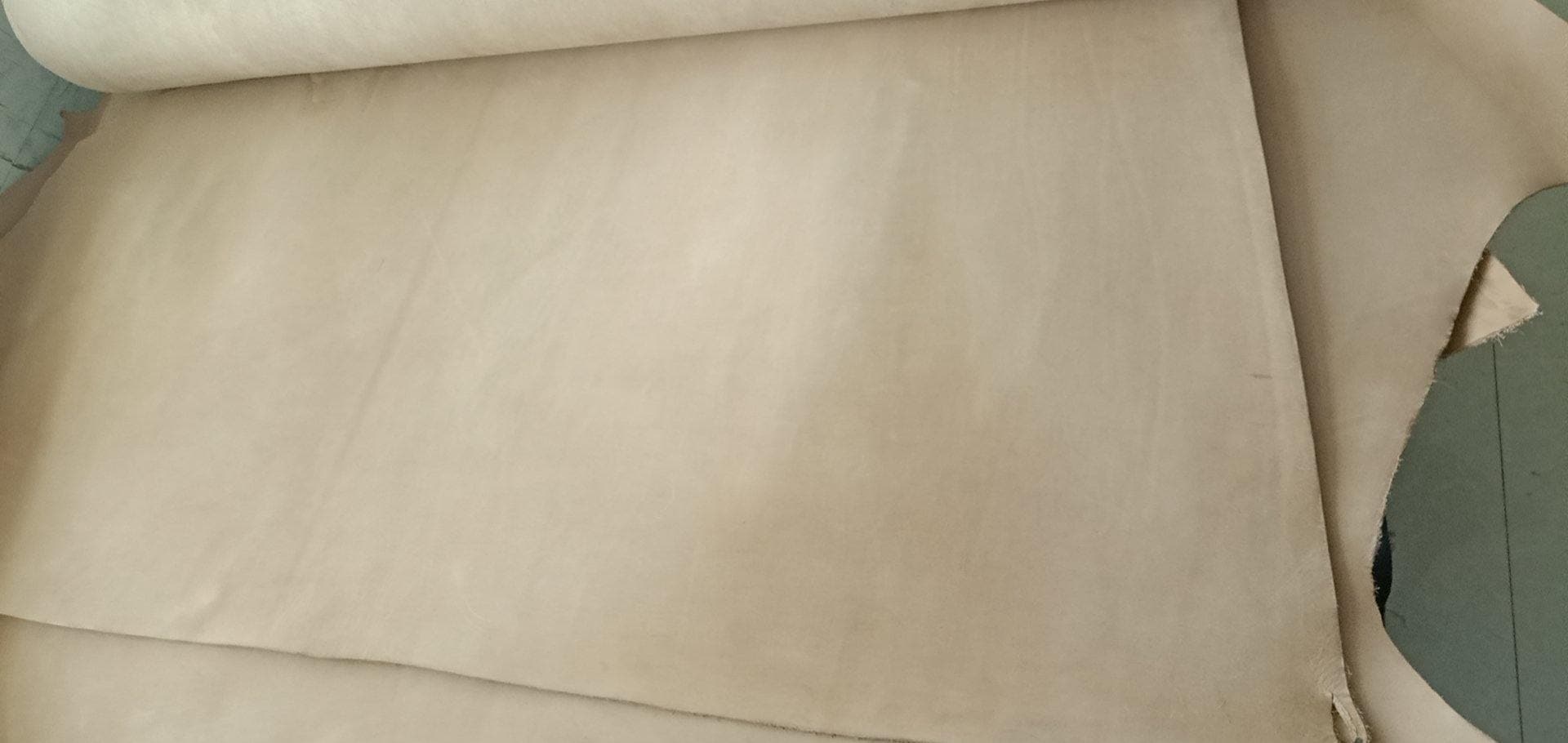 Genuine Leather Vegetable Tanned Full Grain Cow Leather 3 - 4/11 - 12 oz. ™ - Babylon LeatherBabylon Leather