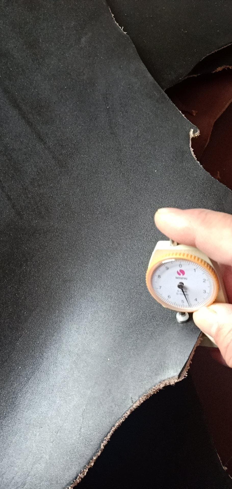Genuine Leather Vegetable Tanned Full Grain Cow Leather 3 - 4/11 - 12 oz. ™ - Babylon LeatherBabylon Leather