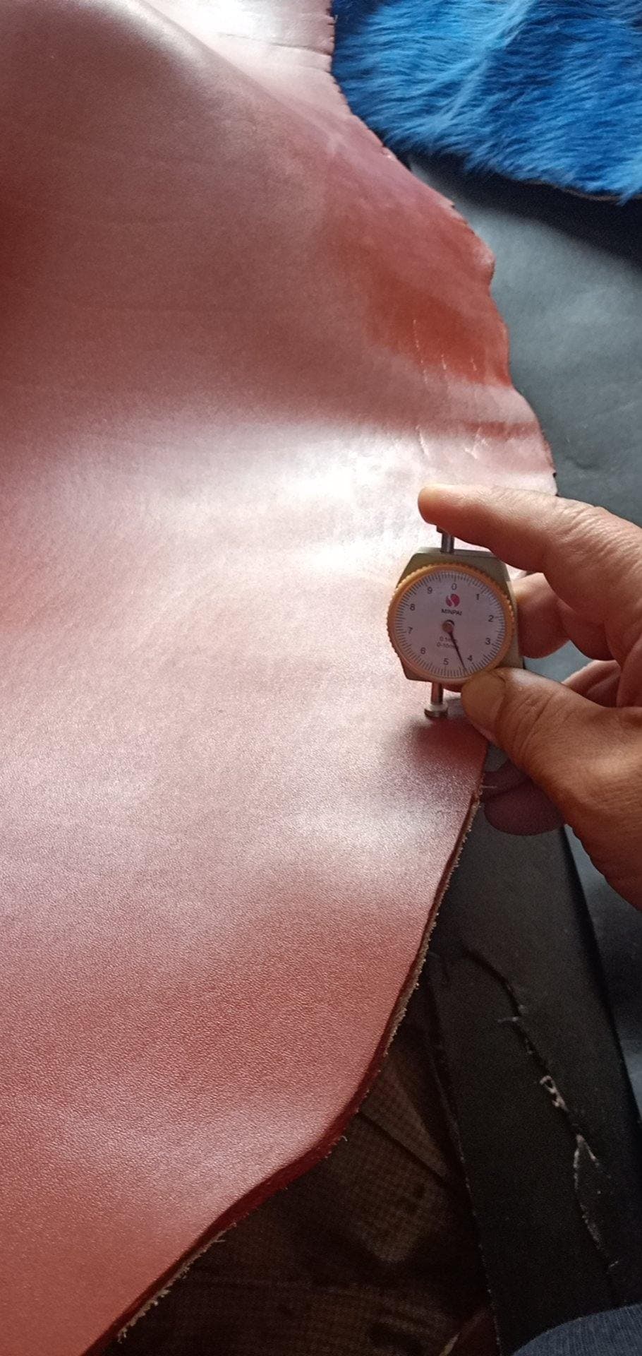 Genuine Leather Vegetable Tanned Full Grain Cow Leather 3 - 4/11 - 12 oz. ™ - Babylon LeatherBabylon Leather